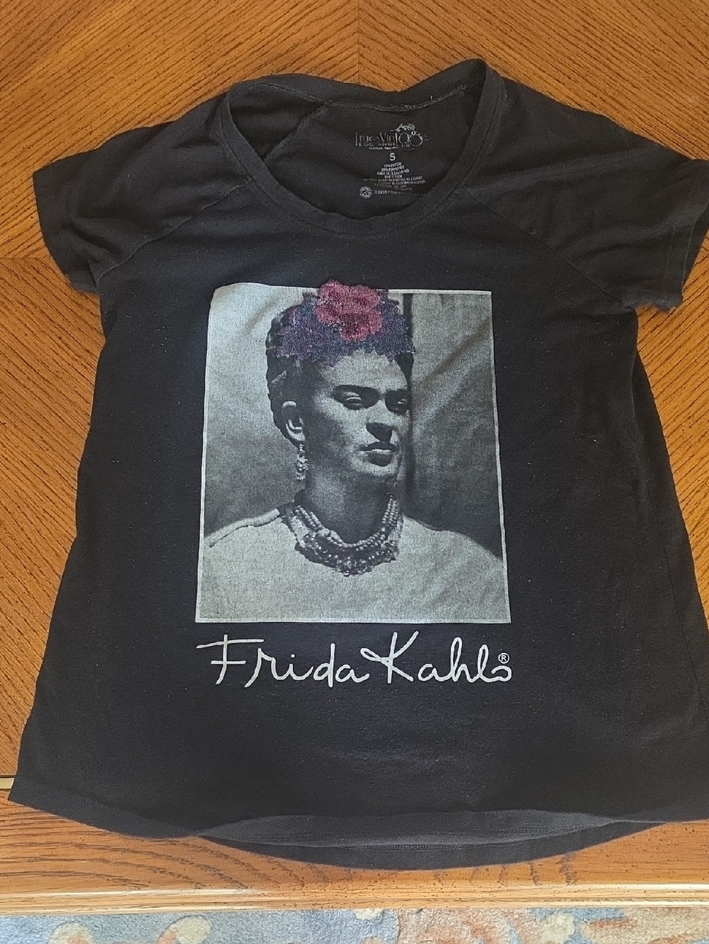True Vintage Women's Frida Kahlo Graphic T-Shirt